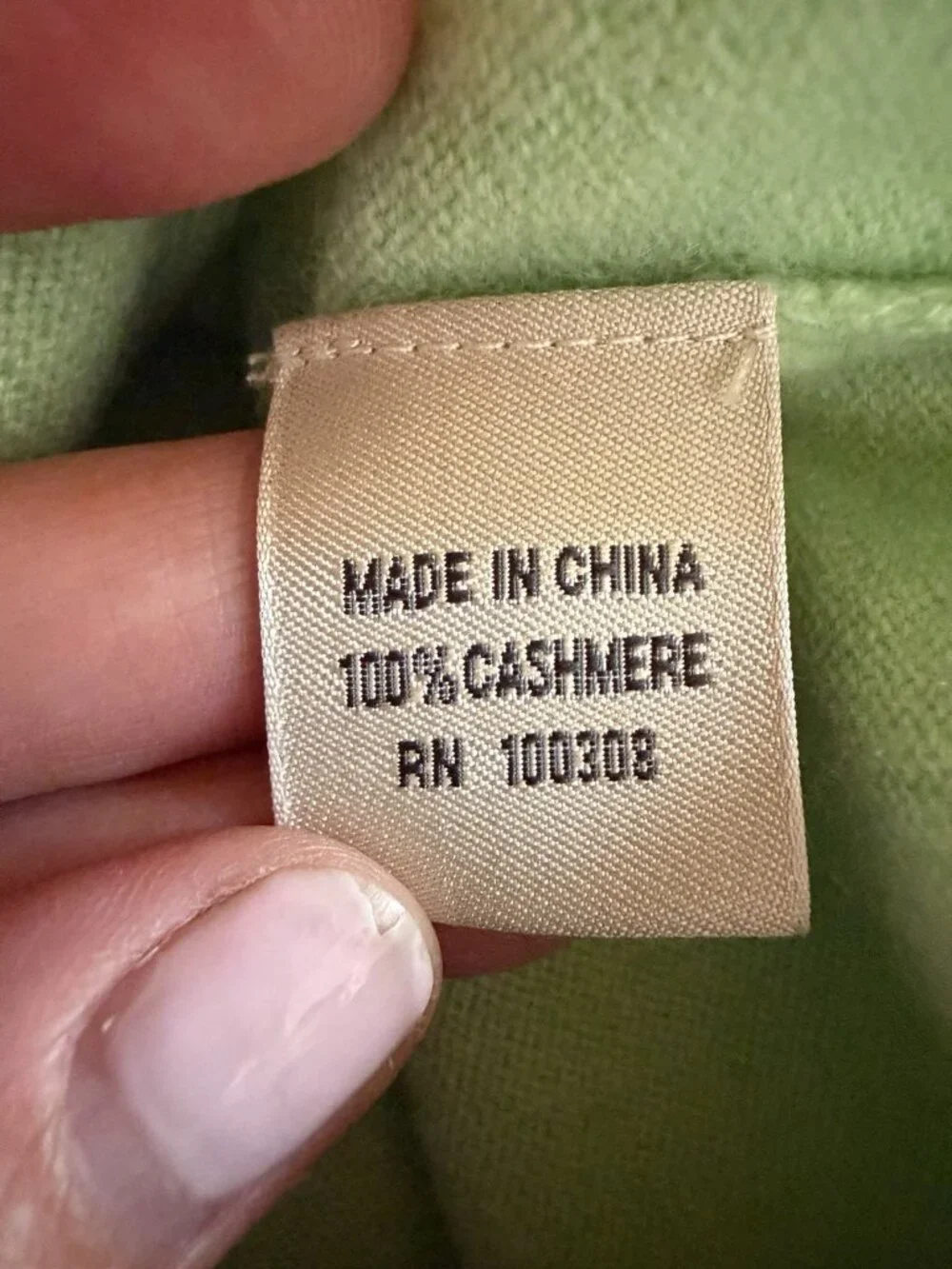 Peter Millar light lime green 100% cashmere vneck sweater L quiet luxury preppy